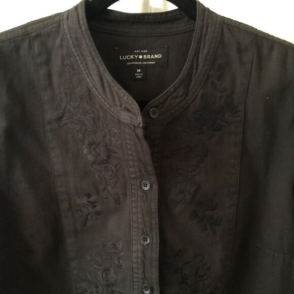 LUCKY BRAND BOHO BLACK DENIM POPOVER DRESS TUNIC SHIRT FLORAL EMBROIDERY M NWOT - Picture 6 of 9